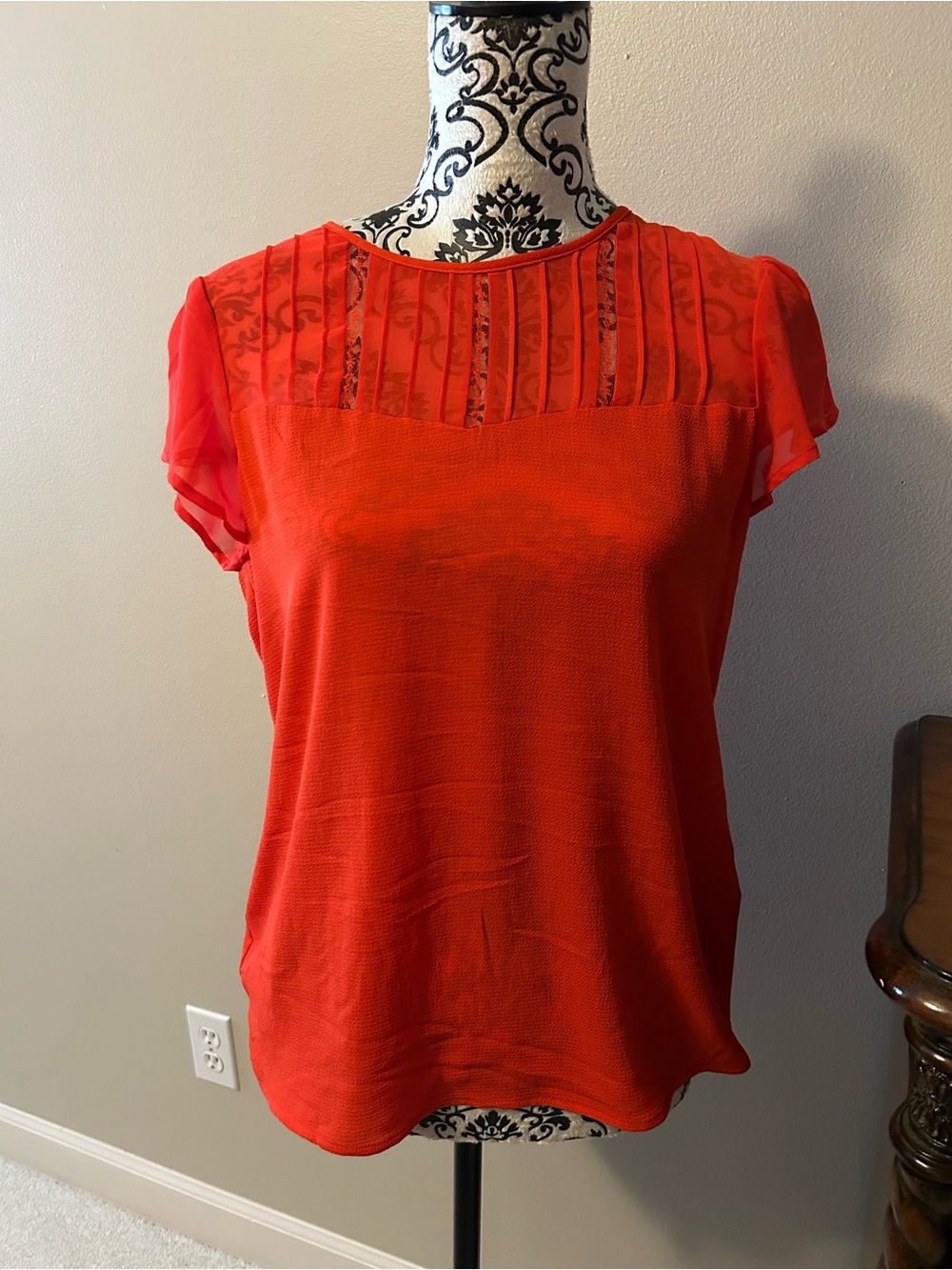 CeCe Red Pleated Yoke Short Sleeve Blouse